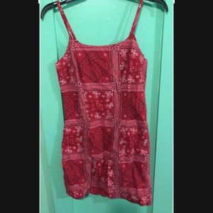 Super cute unique mini dress great for the summer